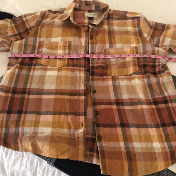 Universal Thread Shirt - Picture 2 of 4